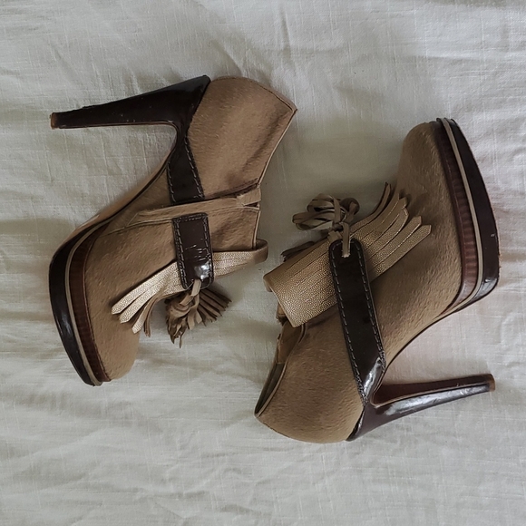 Cole Haan fur Oxford heeled bootie - Picture 2 of 6